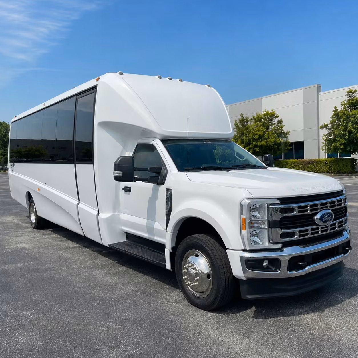 pembroke pines 15 passenger minibus rental