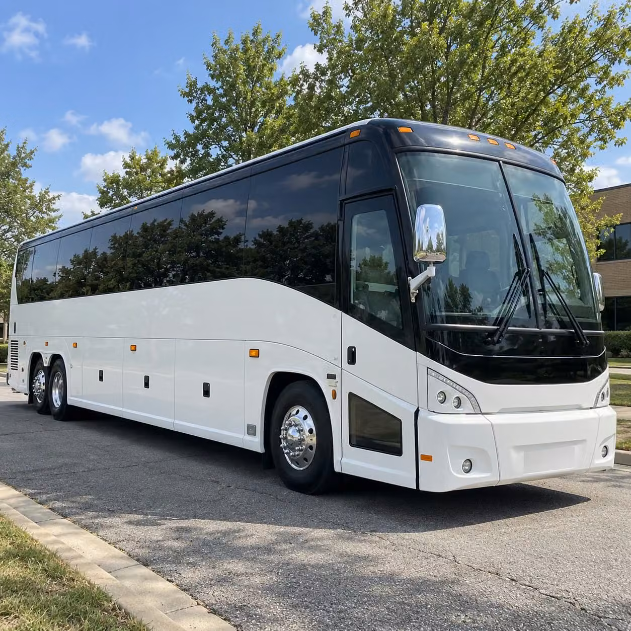 pembroke pines charter bus rentals for heat games at kaseya center