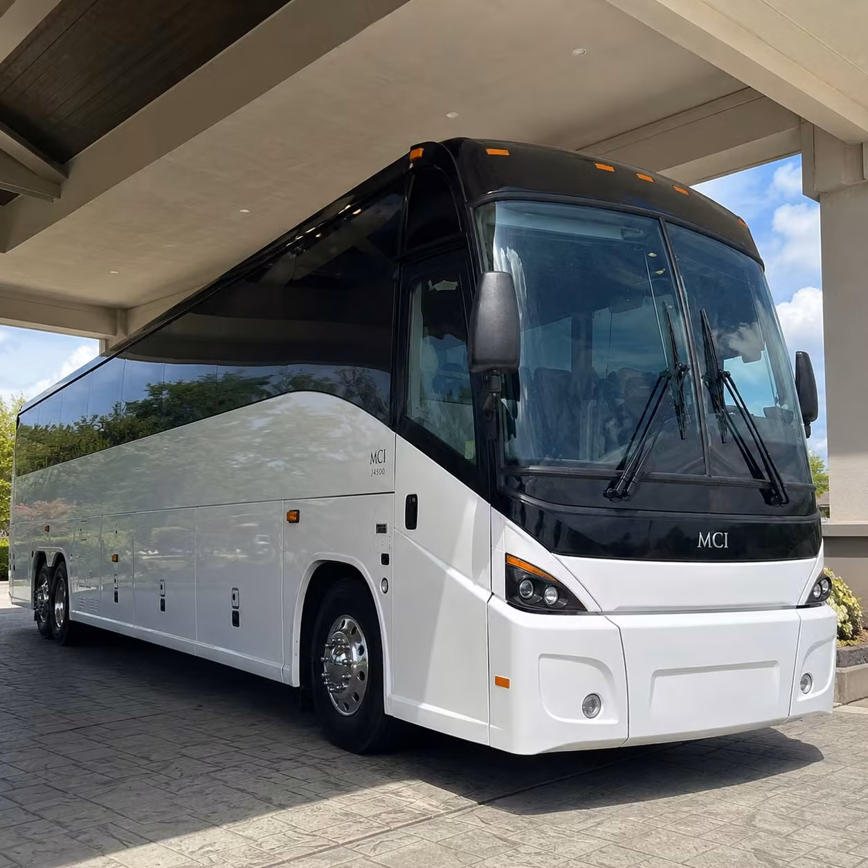 shuttle employees along the pembroke pines commuter corridors without the traffic nightmare